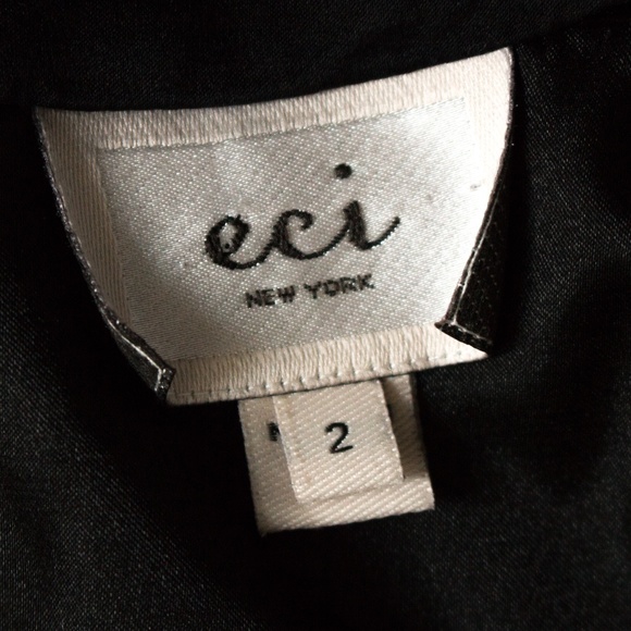 ECI | Capped Sleeve Floral Silk Sheath Dress - Picture 2 of 5